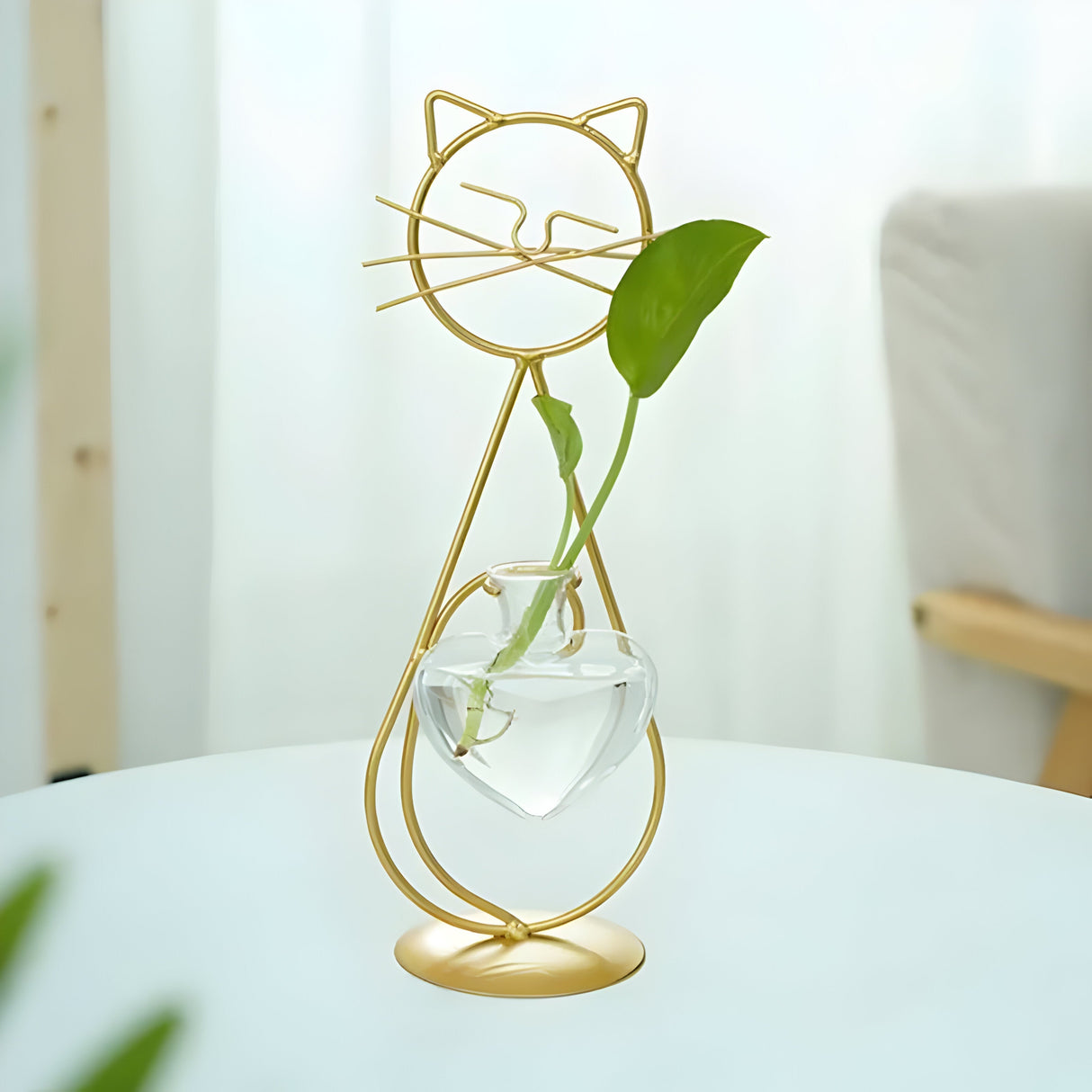 PawBloom – Hjärtaformad glasplantekasse med katts inspirerad hållare Carvallo
