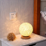 TwineGlow Lampa - Modern USB-uppladdningsbar Rattan Bordslampa Carvallo