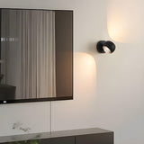 Svängbar inner vägglampa – Modern design för stiliga bostadsutrymmen Carvallo