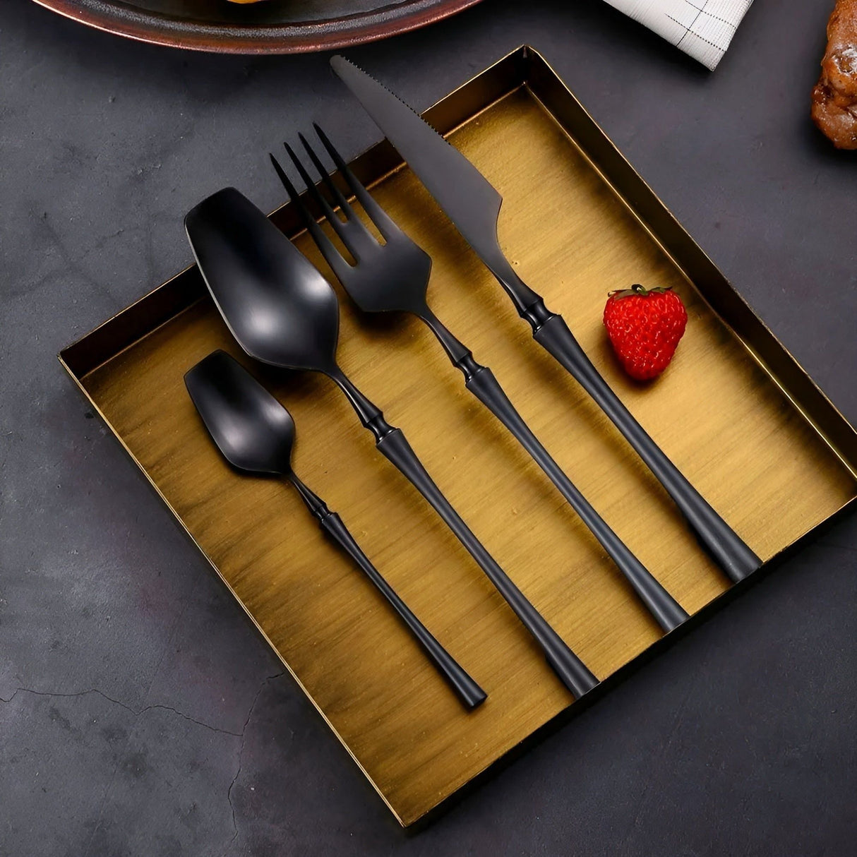 LuxeDining Bestickset - Rostfritt stål Diskmaskinssäkert bestickset 5 set Carvallo