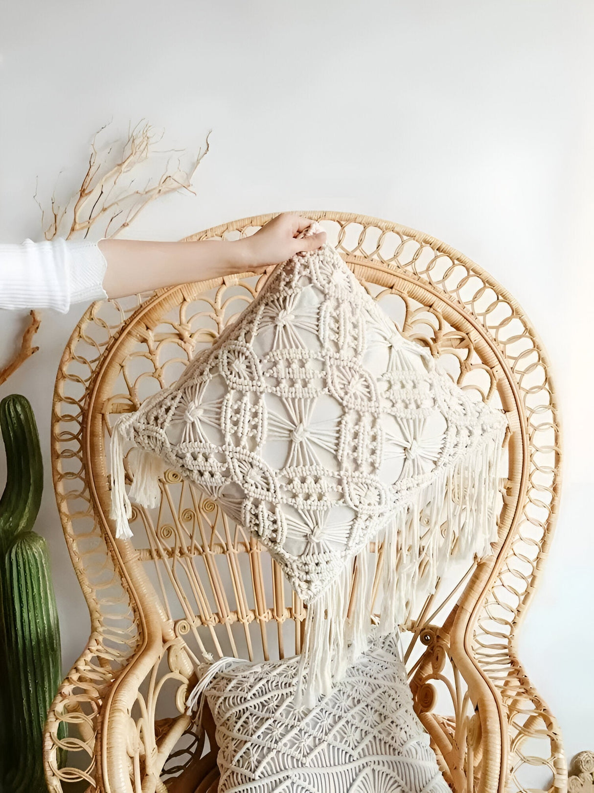 LushWeave Cover - Handgjord bohemisk kuddfodral Carvallo