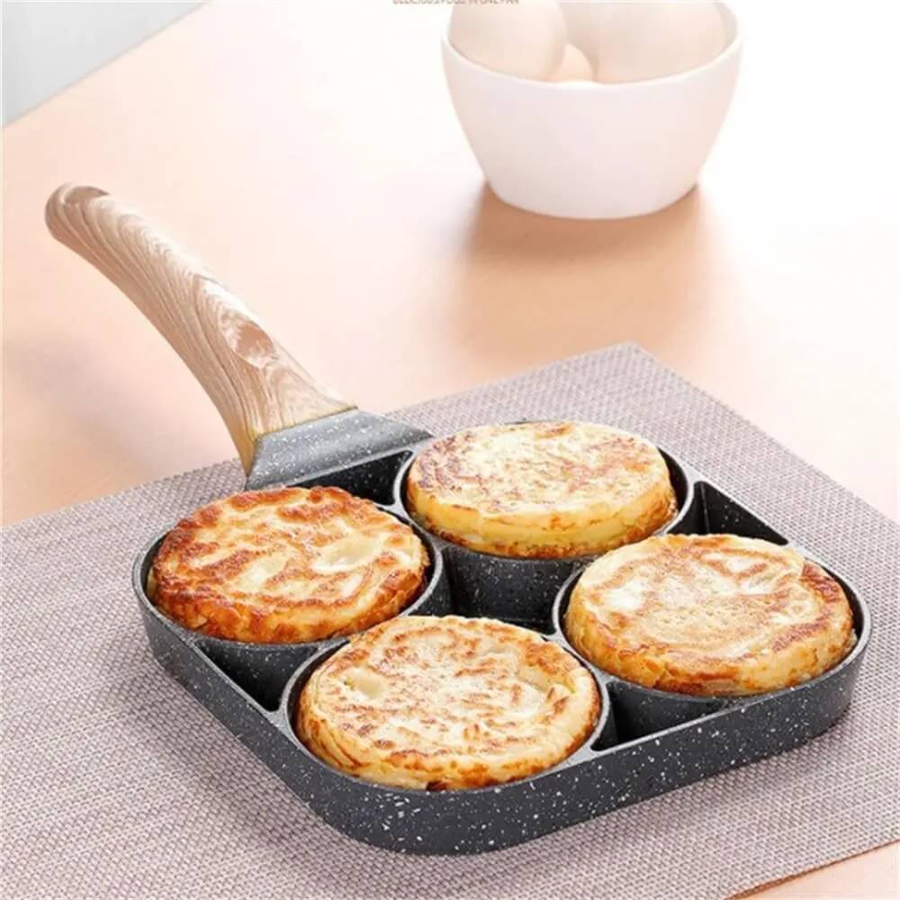 MultiChef – 4-håls Omelettpanna med Nonstick-beläggning | För Frukost, Smårätter och Kreativ Matlagning-Frying Pans-BB-Hemnix