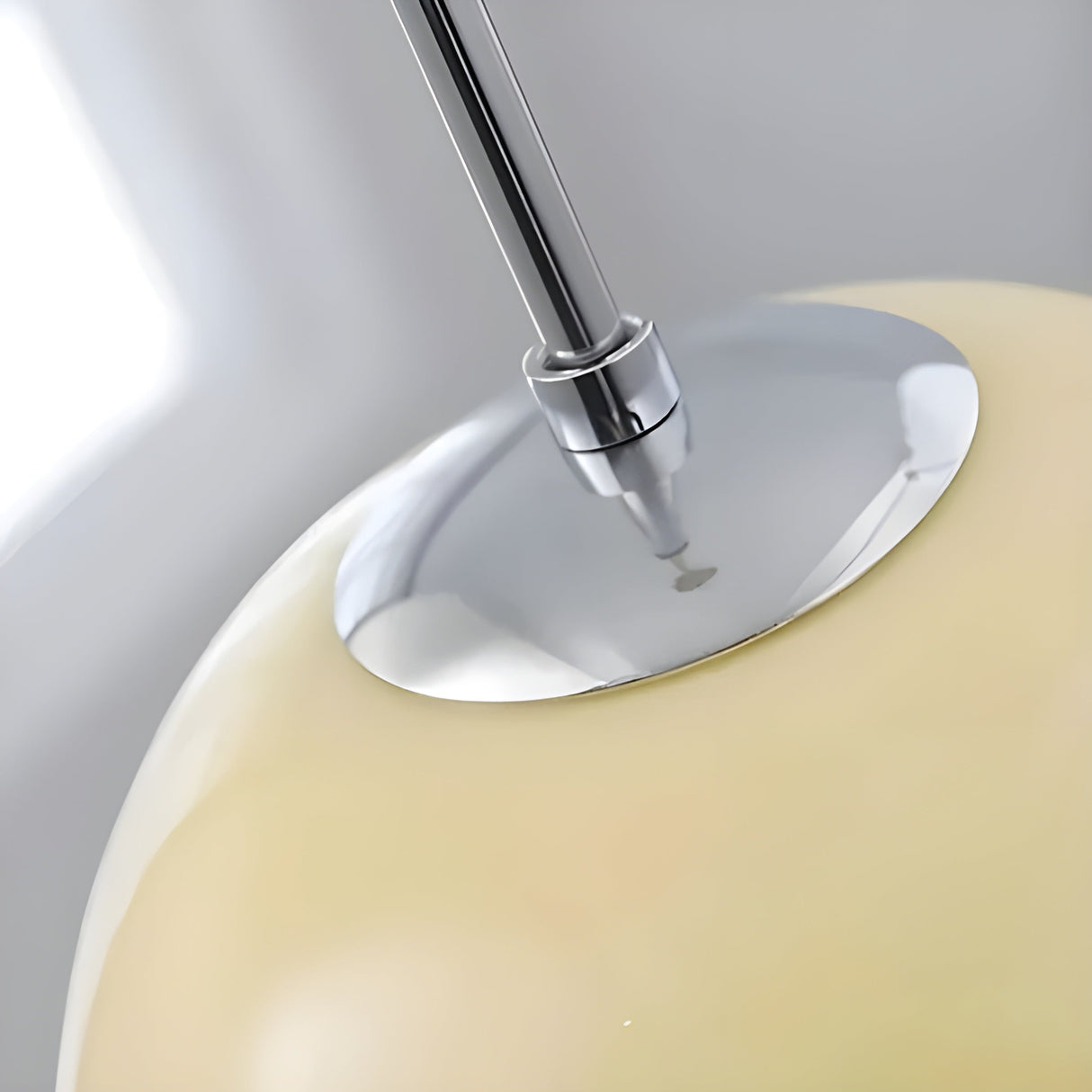 Glas-hänglampa i boll-design – stilfull retro-belysning för vardagsrum Carvallo