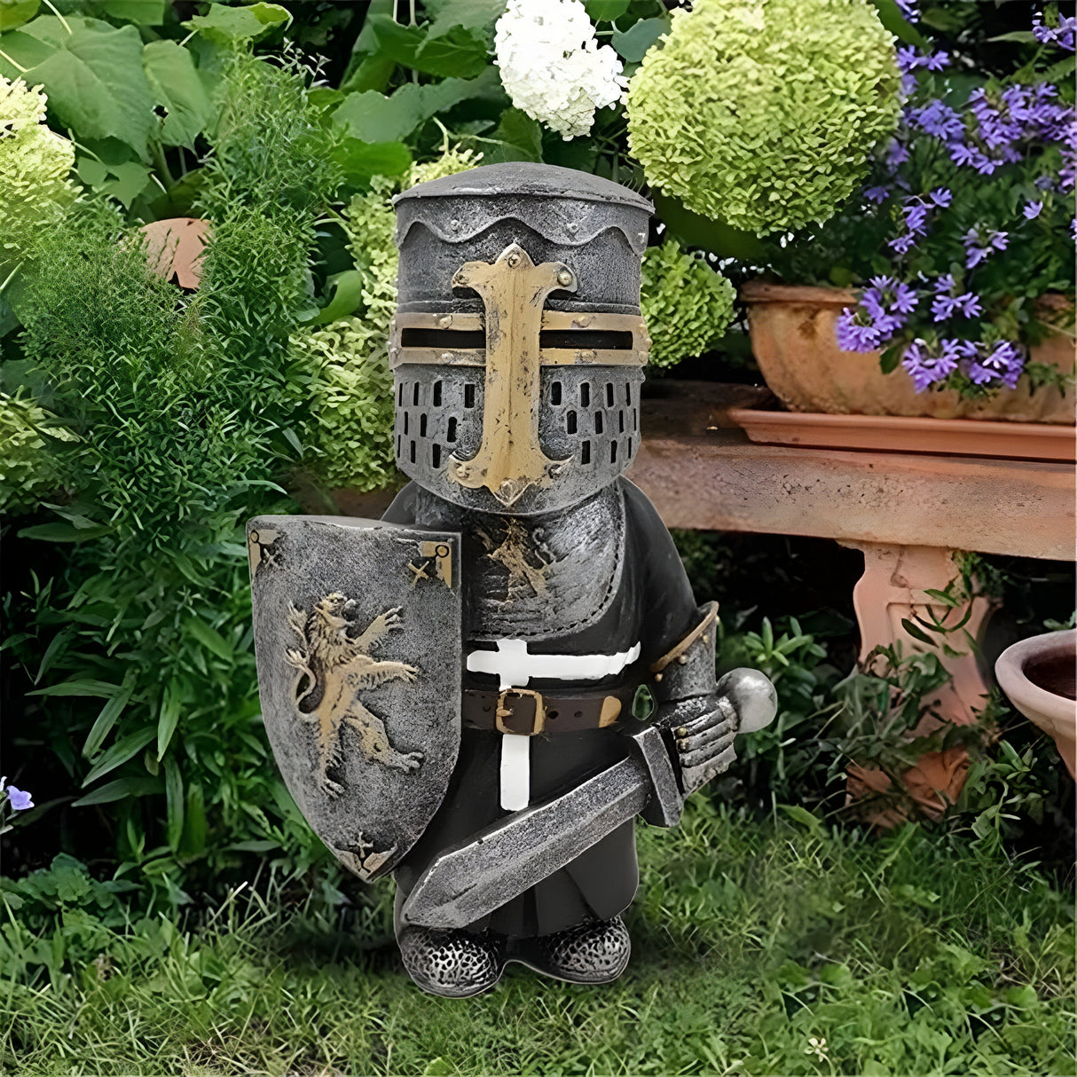 NobleKnight Staty - Miniatyr Riddare Trädgårdsstaty Carvallo