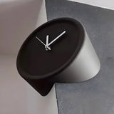 Hörnväggur – Dekorativ design med tyst kvartsvärk | Ideal för varje rumshörn Carvallo