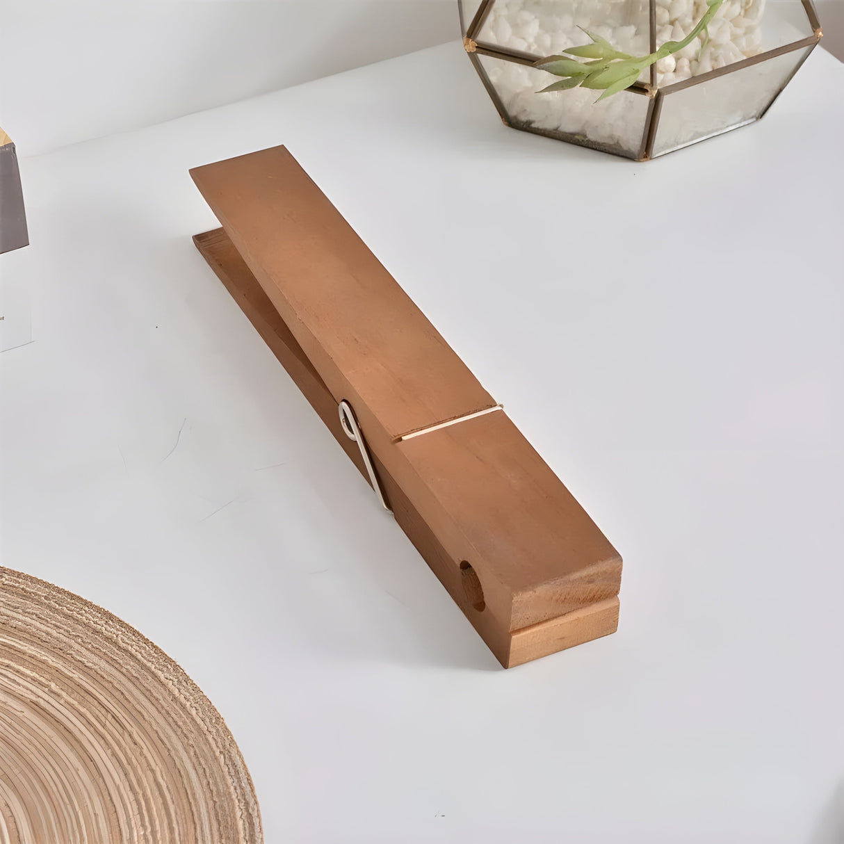 PineGrip Handdukshållare - Elegant badrumshanddukklämma av trä Carvallo