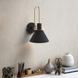 SleekLight - Elegant minimalist wall lamp for modern rooms Carvallo