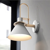 SleekLight - Elegant minimalist wall lamp for modern rooms Carvallo