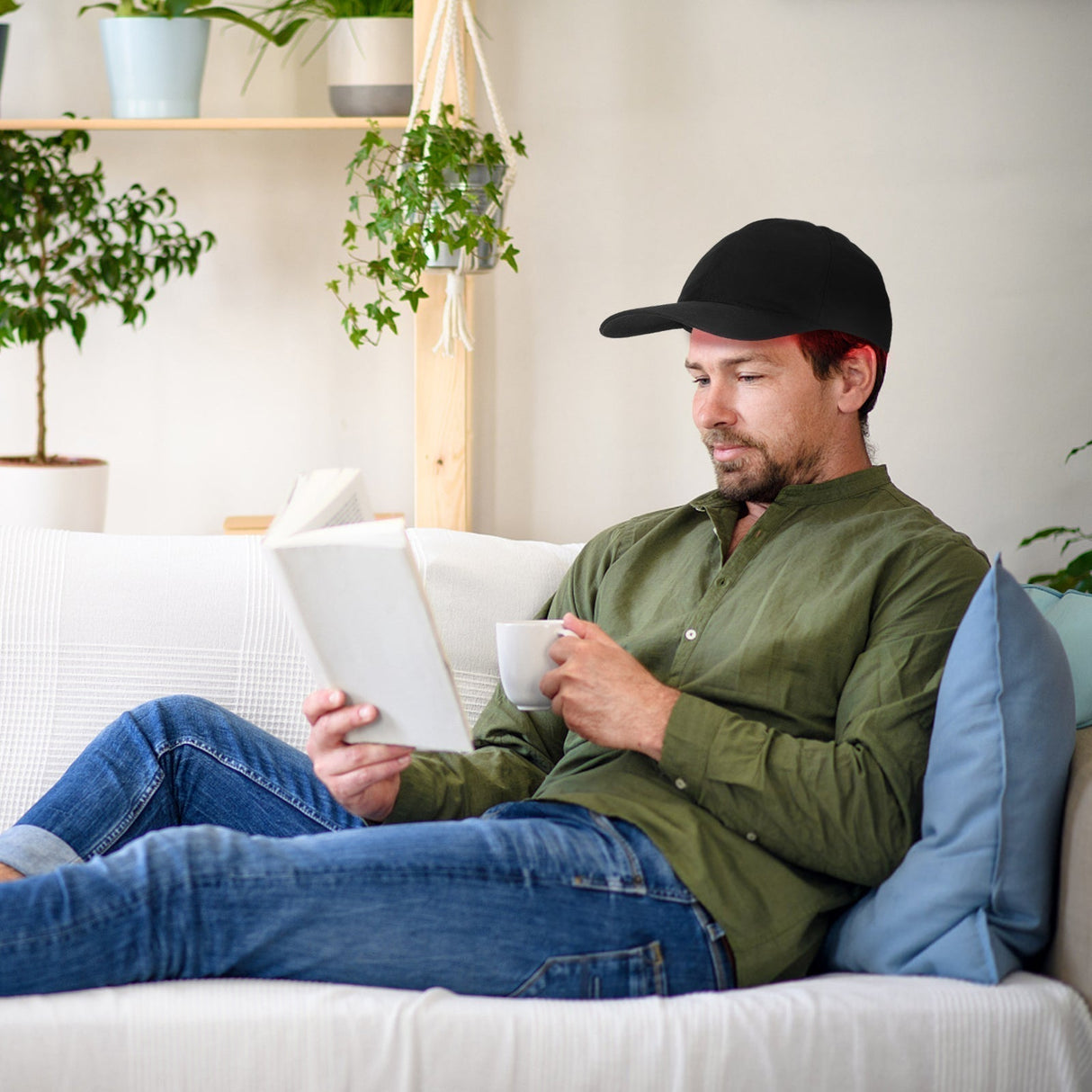 Röd ljus håråterväxtmössa – Infraröd hårbottenterapi för tjockare, fylligare hår MILA Sverige