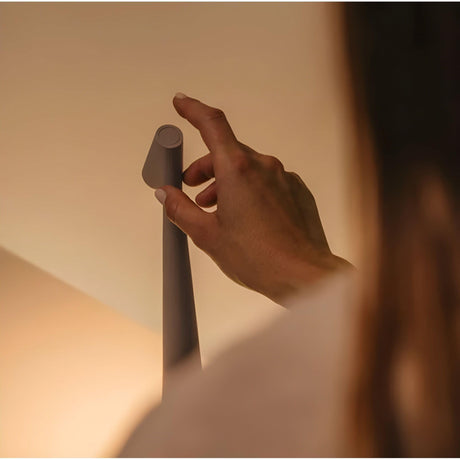 Trådlampa LED-nattlampa – uppladdningsbar och modern | Idealisk för mysiga rum Carvallo