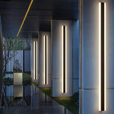 Modern svart LED utomhusvägglampa Carvallo