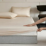 Carvallo – Monterat madrasskydd med elegant oval form och säker passform för modern stil Carvallo