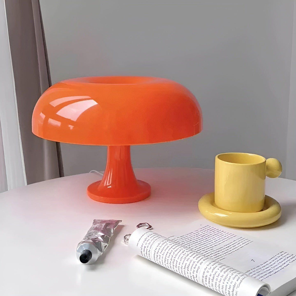 Astori Mushroom Lamp - Modern Svamp Bordslampa Carvallo
