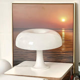 Astori Mushroom Lamp - Modern Svamp Bordslampa Carvallo
