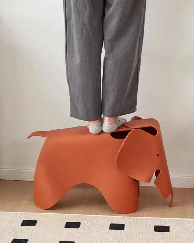 Modern Origami Elephant Puf Ottoman för stilfull heminredning Carvallo