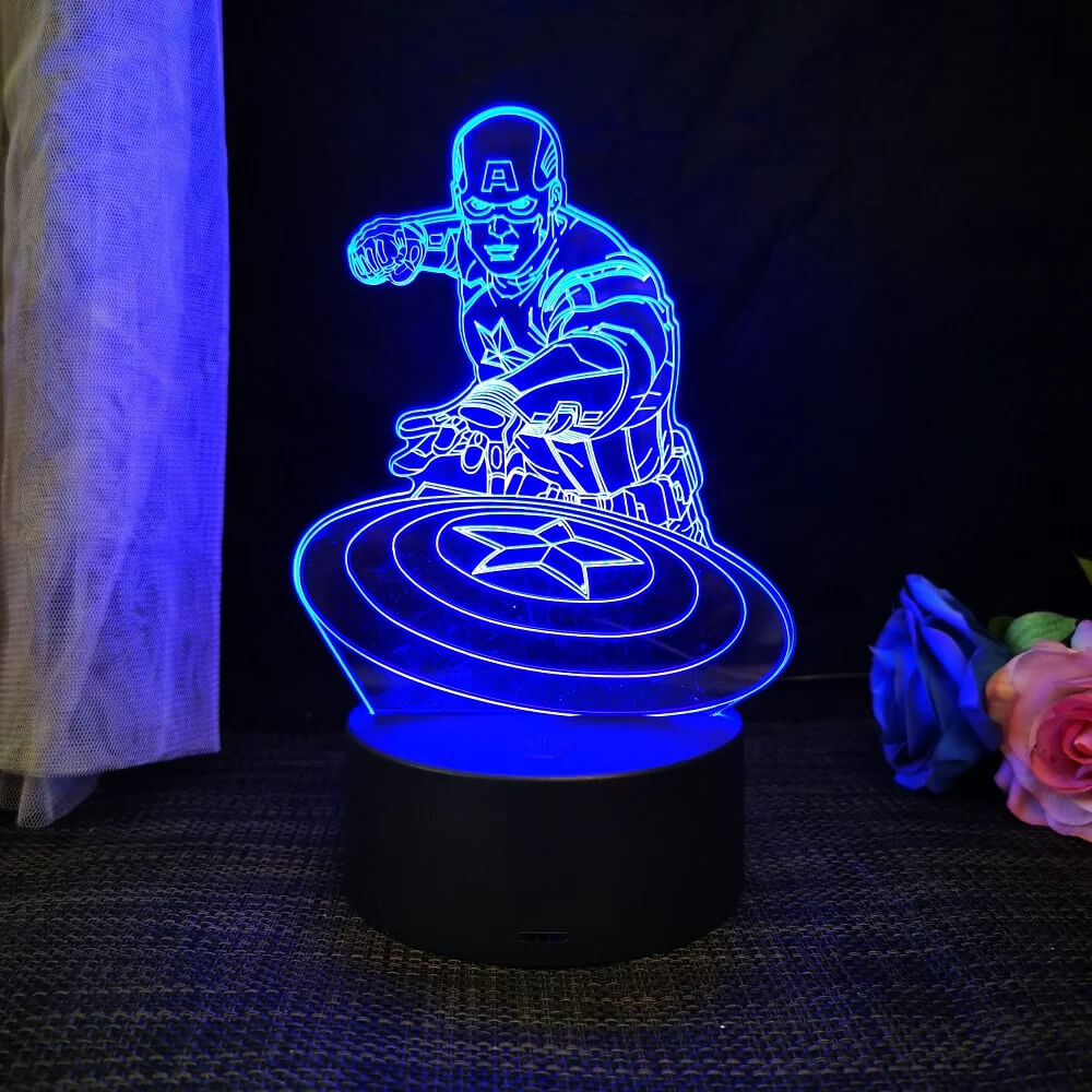 3D Superhjälte LED Nattlampa med Fjärrkontroll | 16 Färger & Touch – USB & Batteridriven Akryllampa för Barn & Gamingrum-Barn-BB-Kapten Amerika-Hemnix