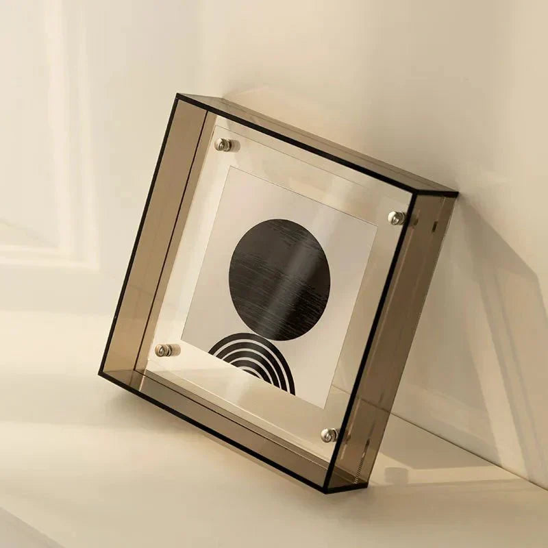 Flytande akryl bildram med livlig genomskinlig design Carvallo