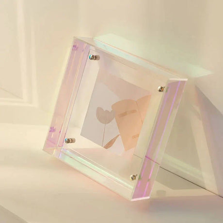 Flytande akryl bildram med livlig genomskinlig design Carvallo