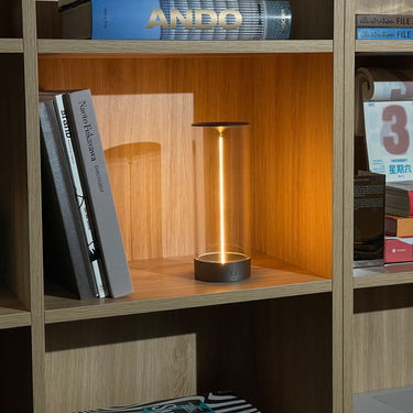 Modern Magnet Bordlampa Carvallo