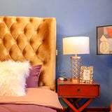 OpalGlow - Elegant Genombruten Bordslampa för Raffinerade Rum Carvallo