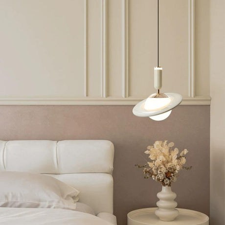 OrbitGlow – Saturn-inspired pendant lamps in playful pastel colors Carvallo