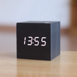 LED Display Digital Wooden Clock – Perfekt blandning av natur och teknik Carvallo