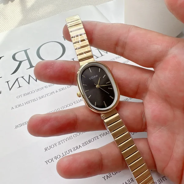 Royaleva Lyx Oval Kvinno Quartz Klocka (Rostfritt Stål) Carvallo