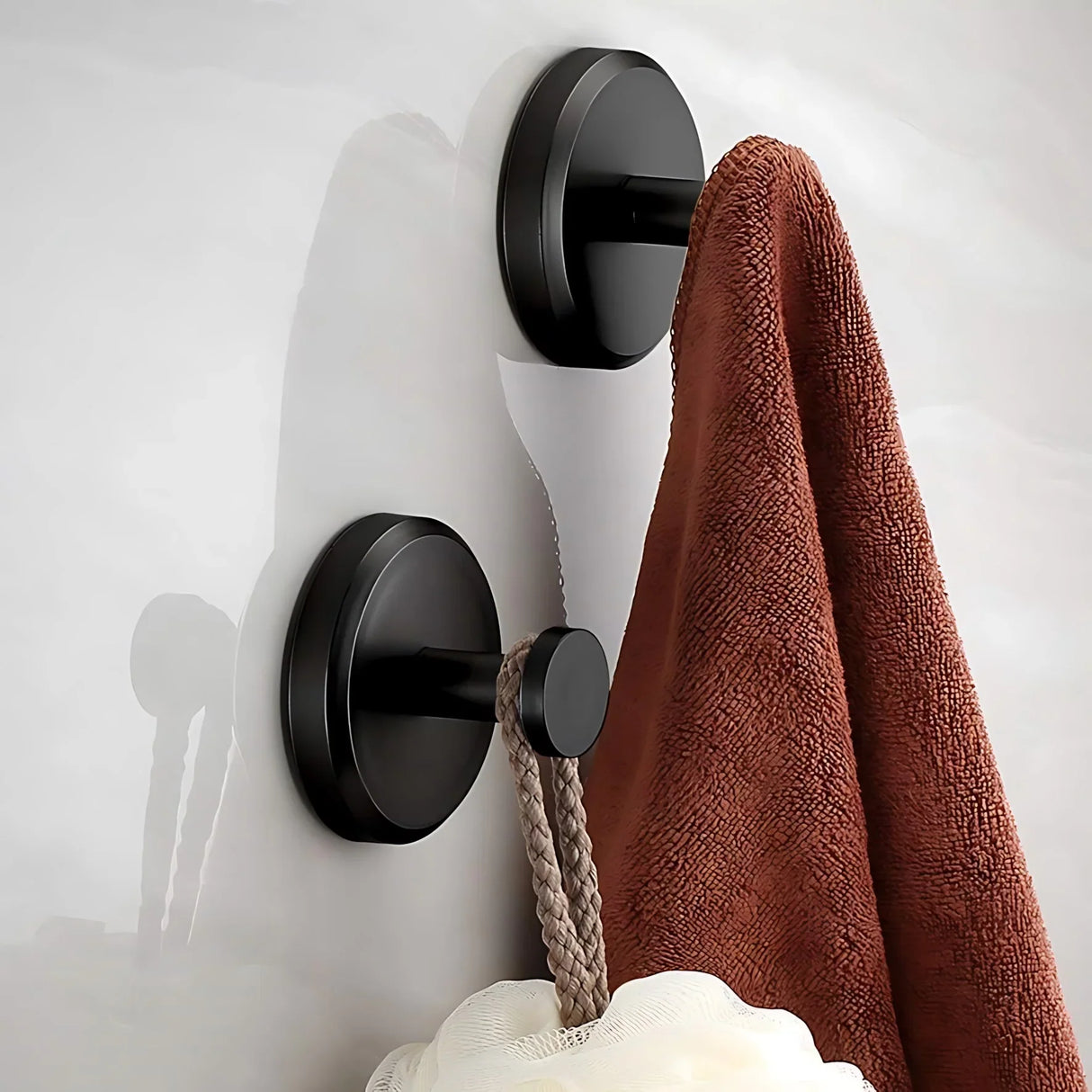 Tiffani Häng- och Sugkrokar-VaruZ-Svart-Köp 2-Hemnix