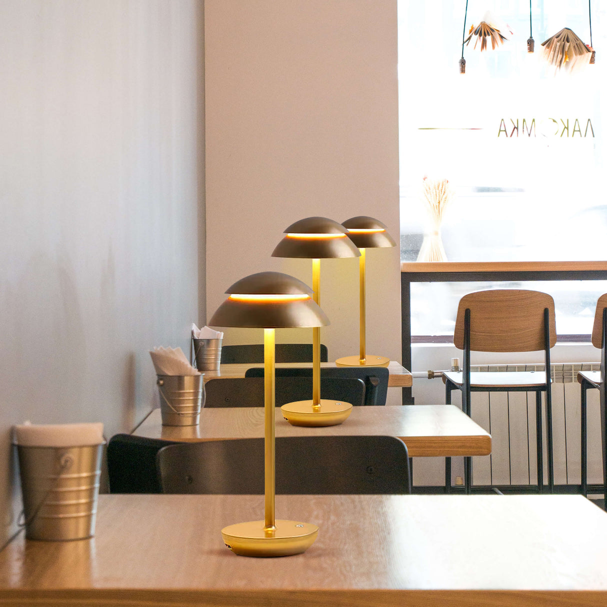 Bordslampa med beröringskontroll och LED-lampa Carvallo