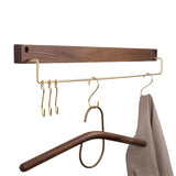 Carvallo – Elegant Bökved Towel Rack with Brass Accents Carvallo