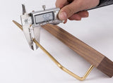 Carvallo – Elegant Bökved Towel Rack with Brass Accents Carvallo