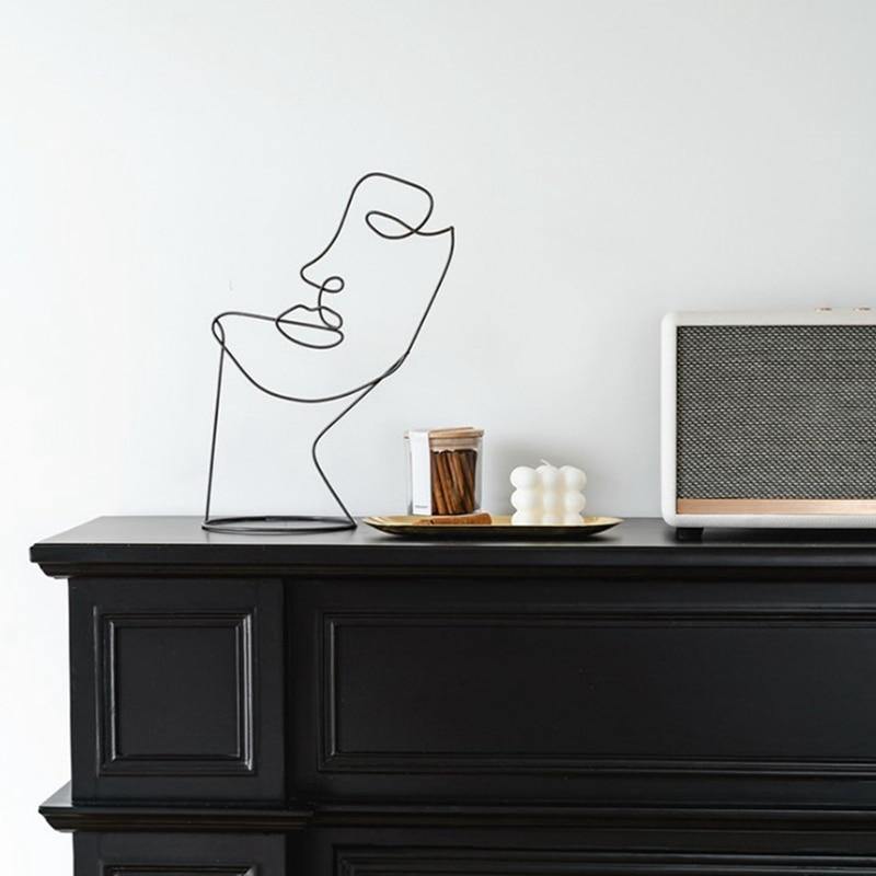 Carvallo – Modern Järn Abstrakt Silhuett Skulptur för Tidlös Elegant Carvallo