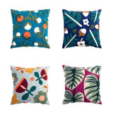 Carvallo – Stickad Kuddeöverdrag med Lummigt Blommönster & Djurtema Carvallo