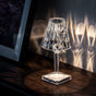 VivaSpark – Elegant bordslampa med gnistande inspiration Carvallo