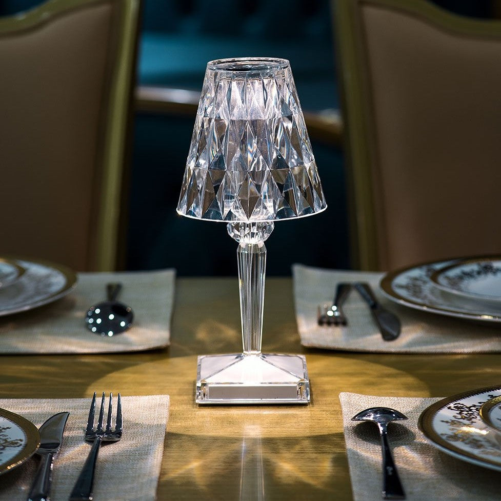 VivaSpark – Elegant bordslampa med gnistande inspiration Carvallo