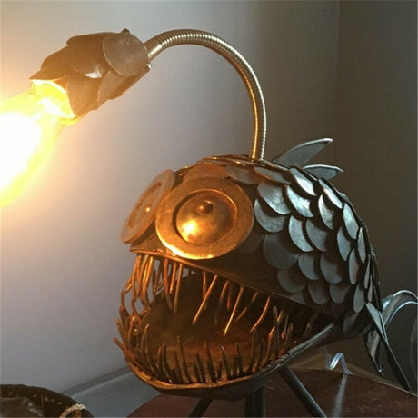 Royallure Angler Fish Lamp – USB Driven LED Nattlampa för Eccentrisk Heminredning Carvallo