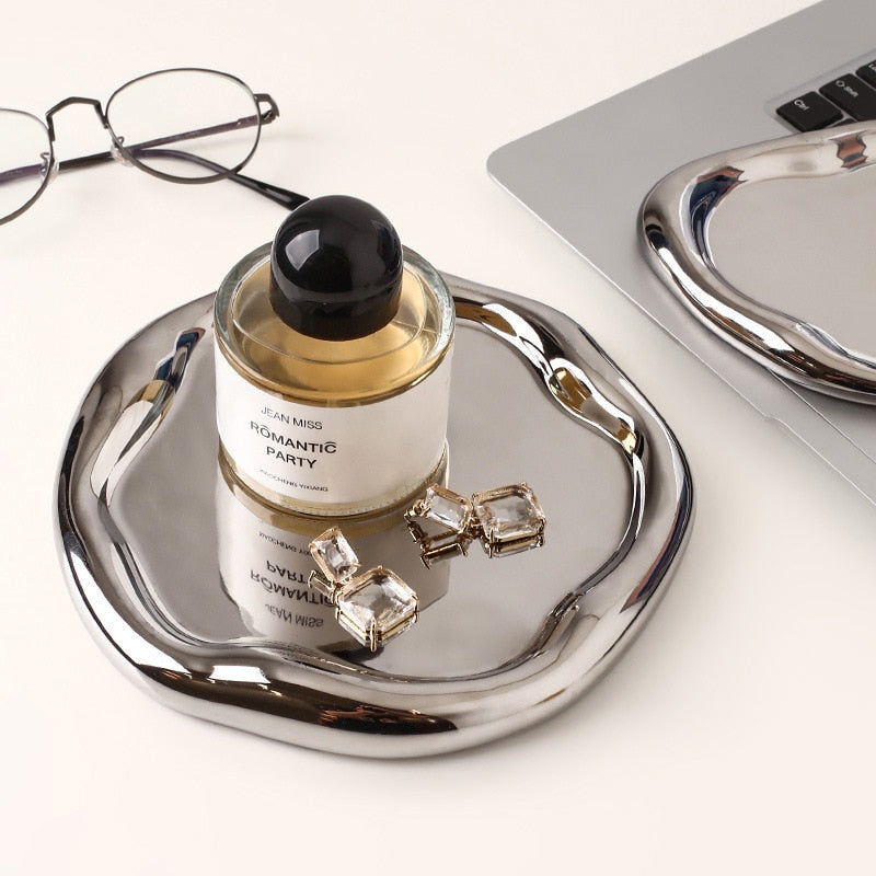 Carvallo – Glänsande Keramikskål med Unik Design Carvallo