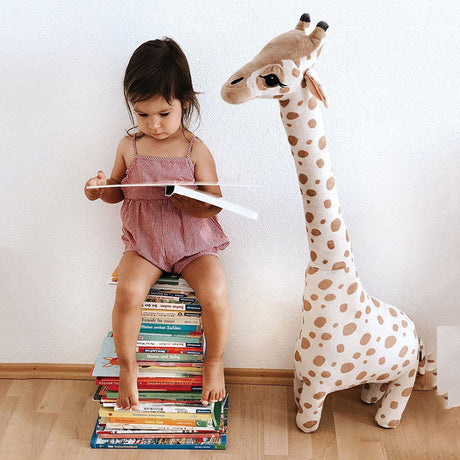 Royaleva Nordisk Stil Giraff Plush - Bedårande Stående Plush Leksak för Barn Carvallo