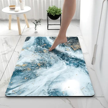 AquaArt Luxe Badmatta | Konstnärlig Design | Mjuk Absorberande Halkfri Mikrofiber | Tegel för Tegel Carvallo