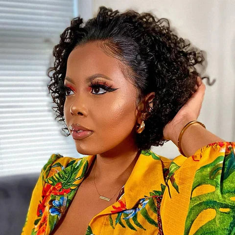 Royaleva Premium Spets Front Kort Lockig Pixie Bob Mänskligt Hår Väv Peruk Carvallo