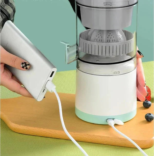 RoyaleGlow Bärbar Trådlös Elektrisk Färsk Apelsin Citrus Press Juicer Carvallo