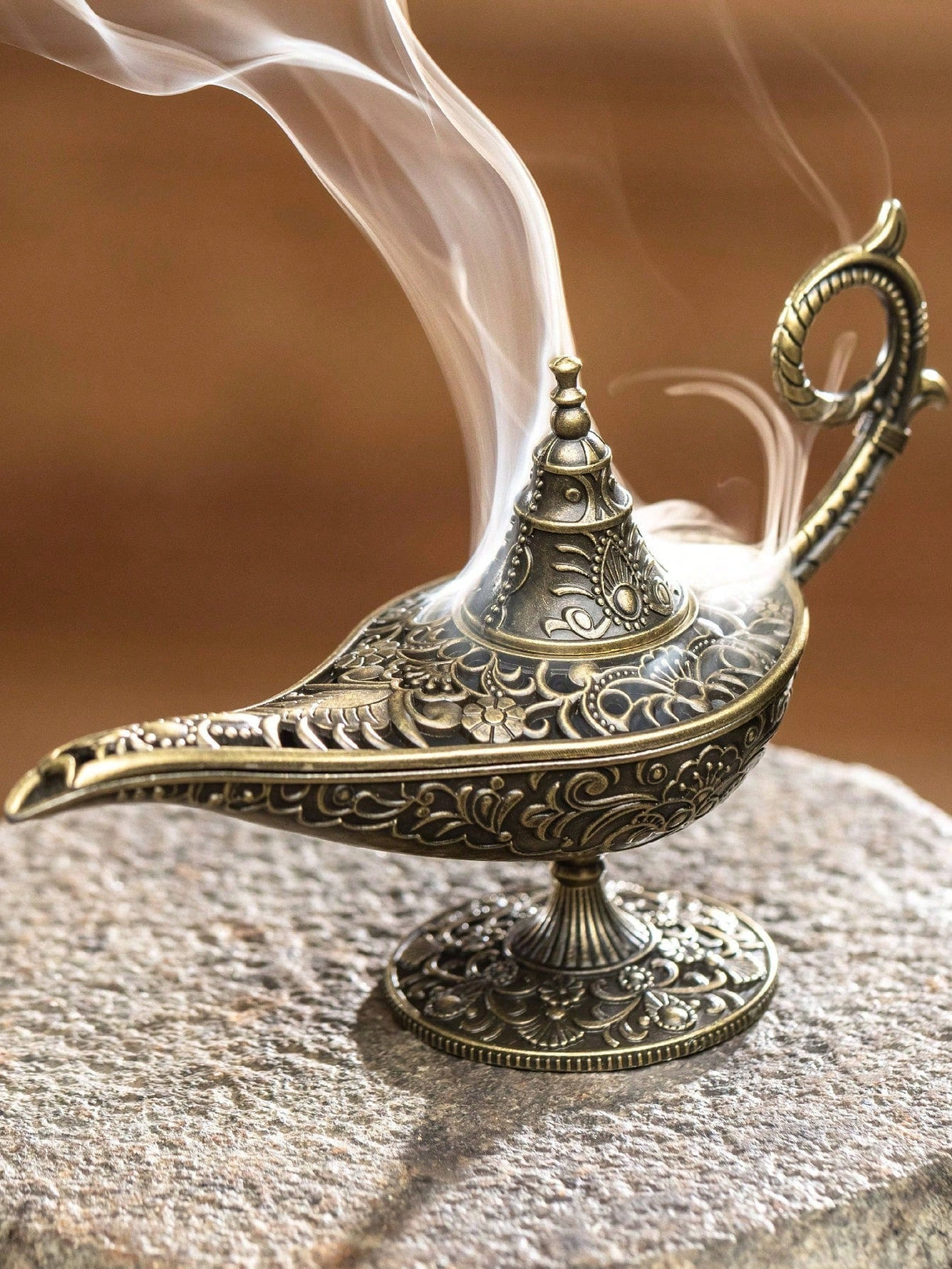 Carvallo - Elegant rökelsebrännare och ljusstake i antik stil för en fridfull atmosfär Carvallo