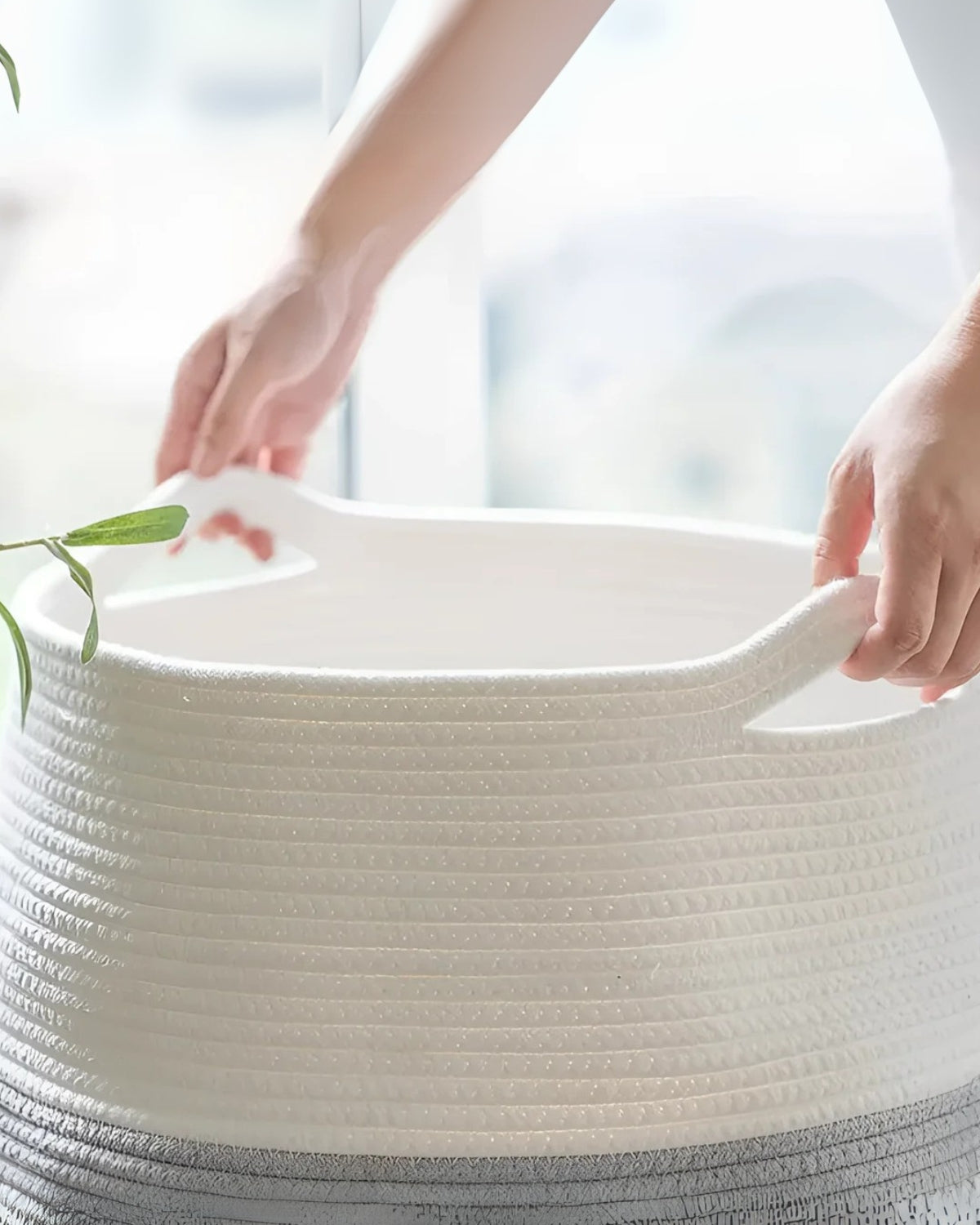 Carvallo - Elegant tvåfärgad tvättkorg för stiligt och praktiskt förvaring Carvallo