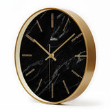 Carvallo – Konstnärlig väggklocka med marmorinspirerad finish Carvallo