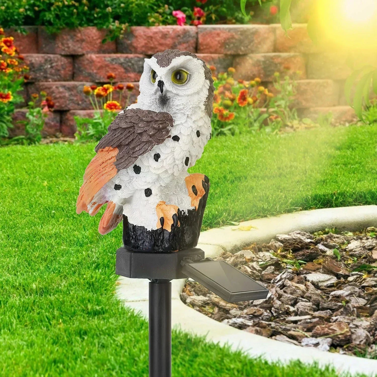 Owlight - Solar trädgårdslampa med dekorativ stolpe MILA Sverige