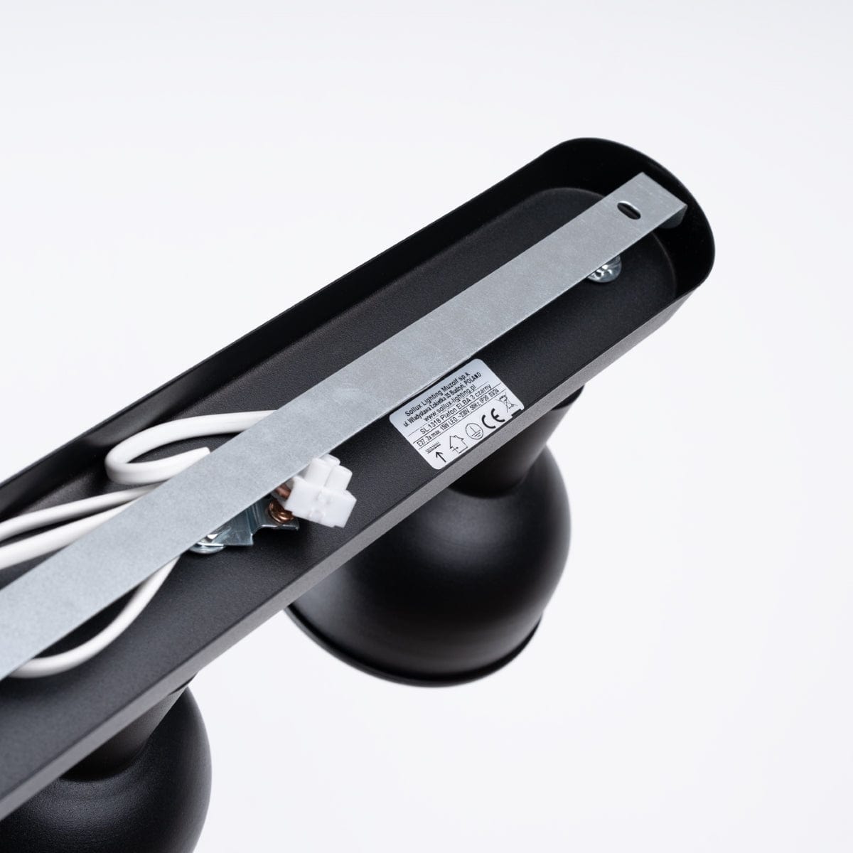 ELBA Taklampa - 3-Ljuskällor Svart - Minimalistisk Justerbar Design - LED Kompatibel - Energisnål - Idealisk för Modernt Inredning Carvallo