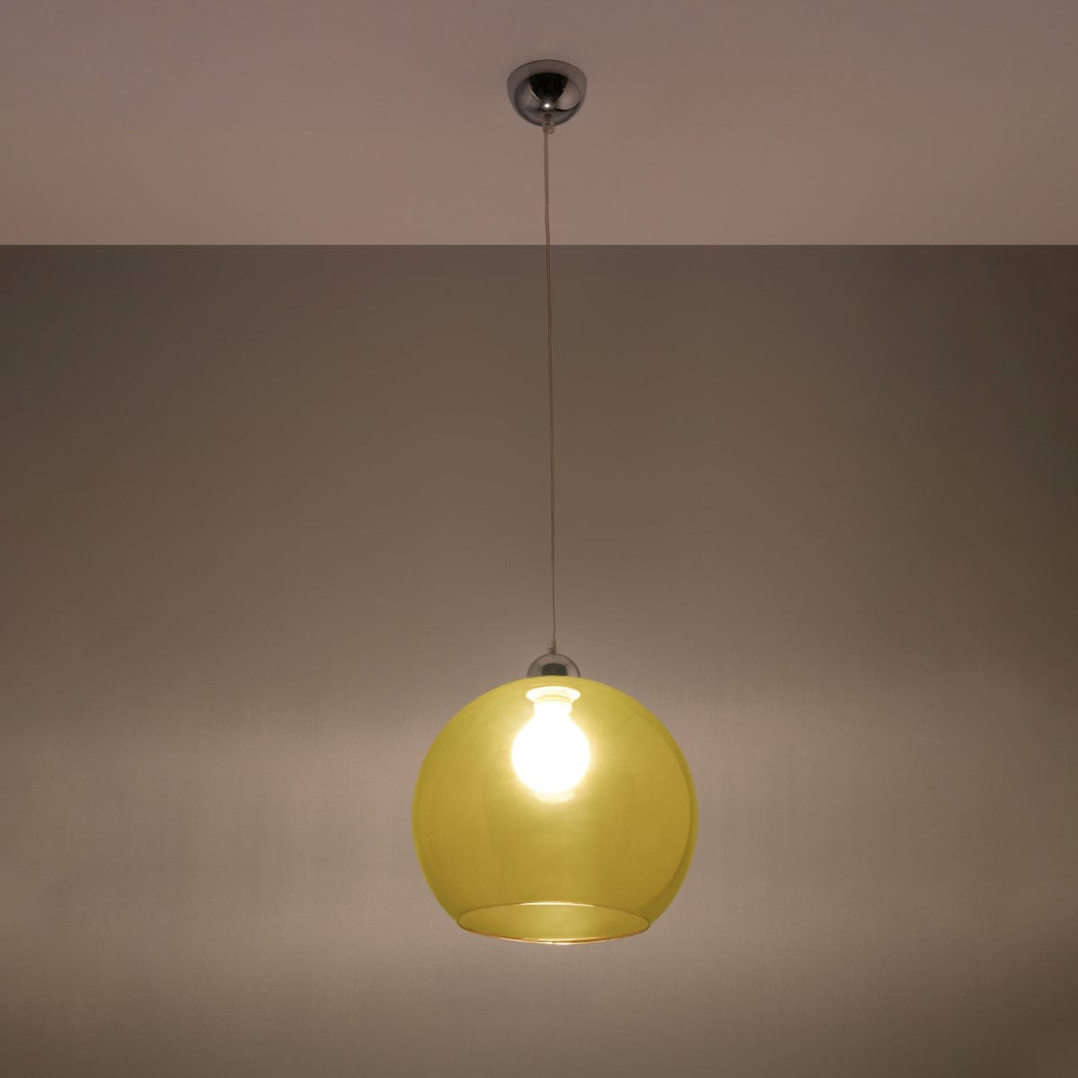 Pendellampa Ball - Gul Glasbollampa - Modern Hängande Lampa - Utbytbart E27 Lampa - Unik Glödeffekt - Lätt att Rengöra - Jämn Ljusspridning Carvallo