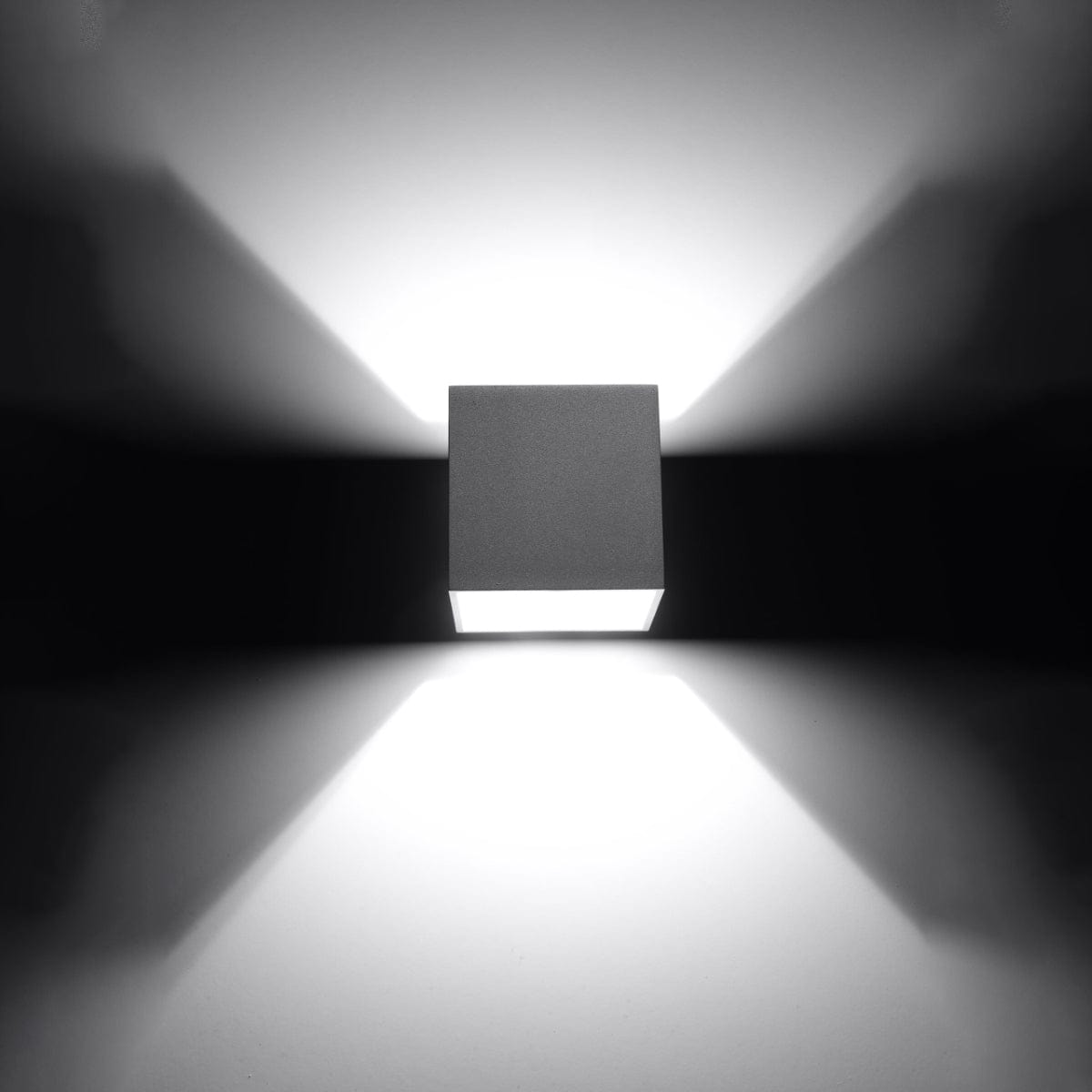 Quad Gray Vägglampa - G9 Ljus - Aluminium - Modern Stil - 10x12 cm Carvallo