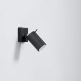 Ring Single Black Spotlight - Justerbar Modern Stål Taklampa - 8x16x8 cm Carvallo