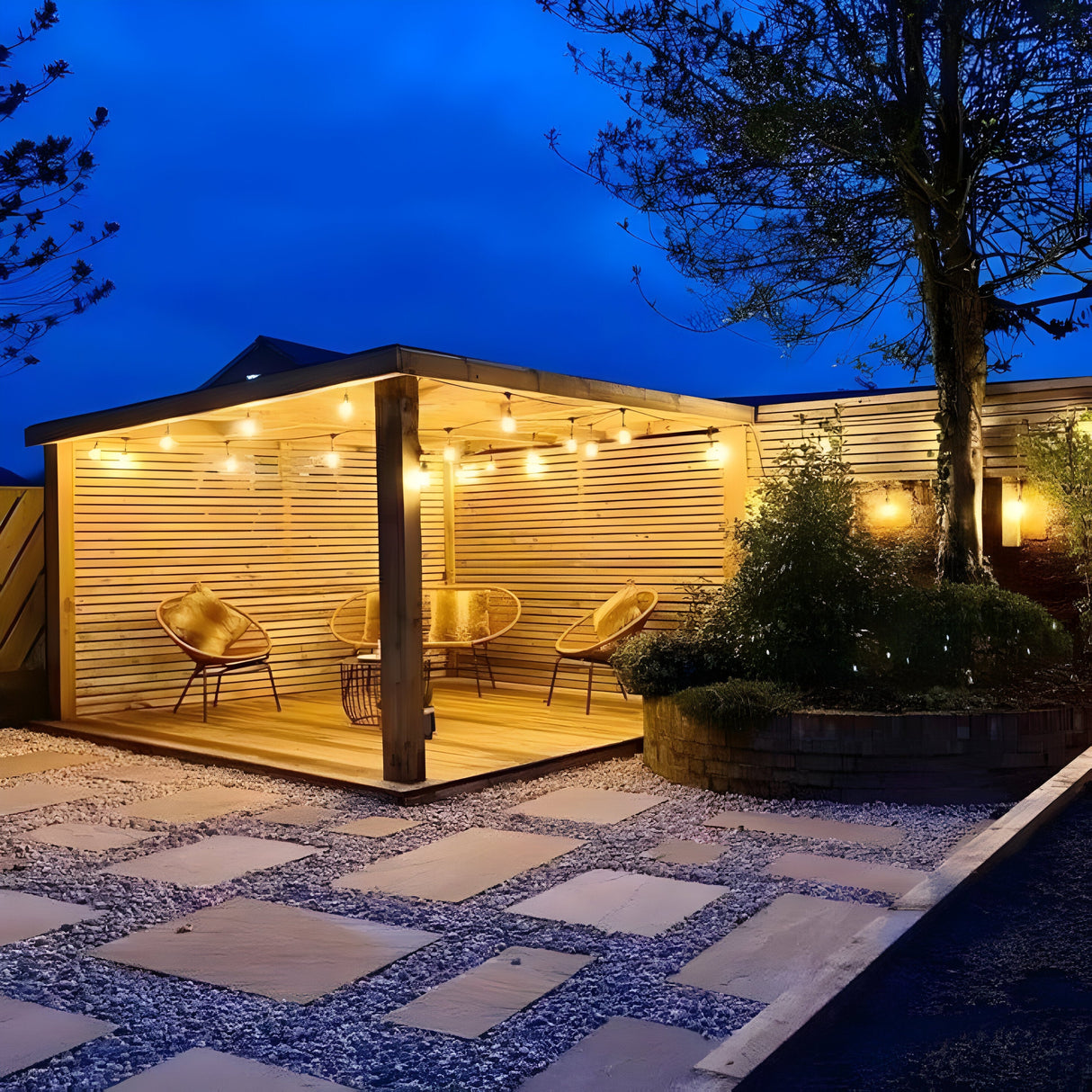 CozyDrape Light - Vattentålig LED-ljusslinga för utomhusbruk Carvallo